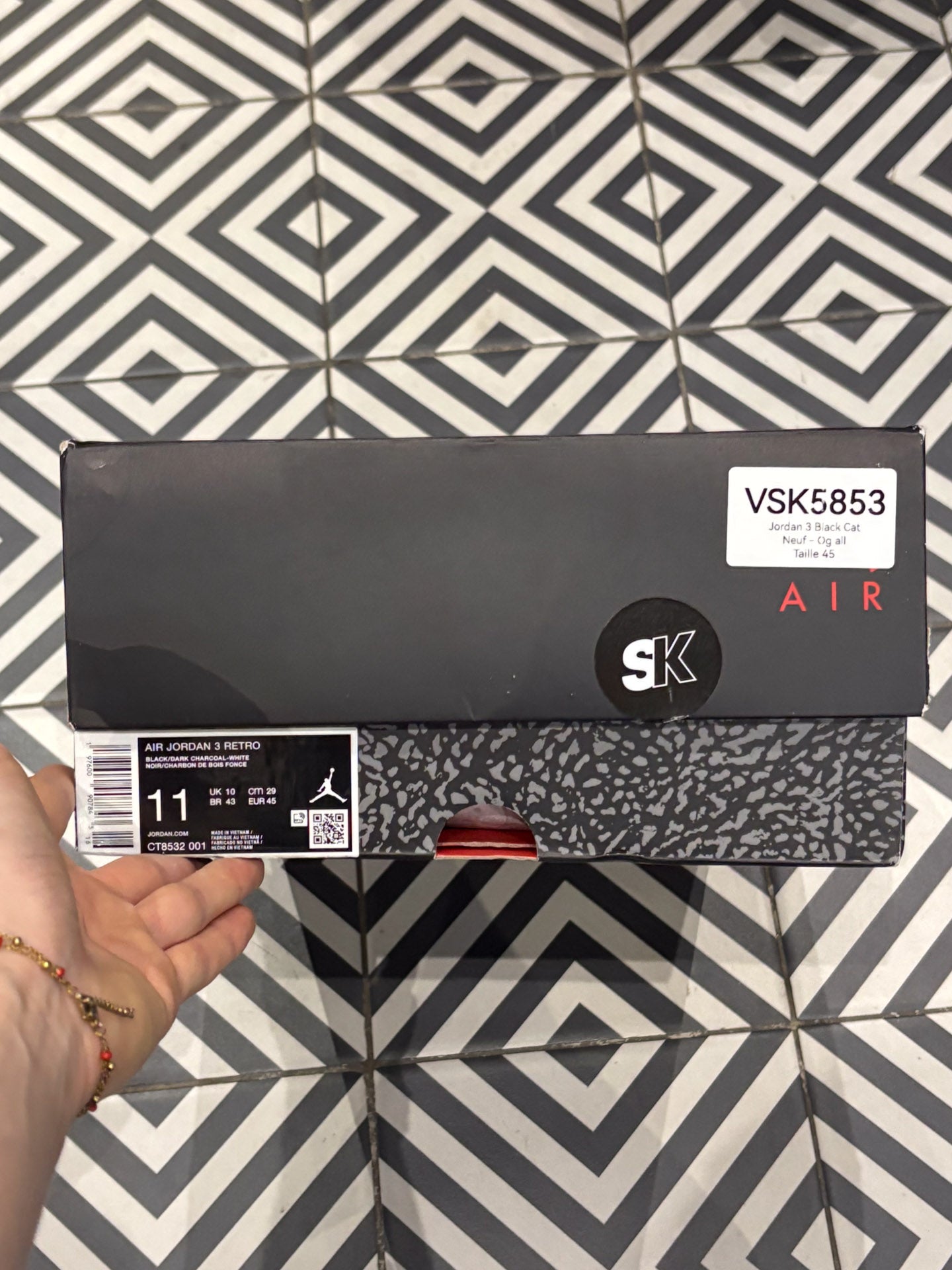 Jordan 3 Black Cat (Taille 45)