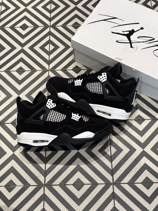 Jordan 4 White Thunder (Taille 42,5)