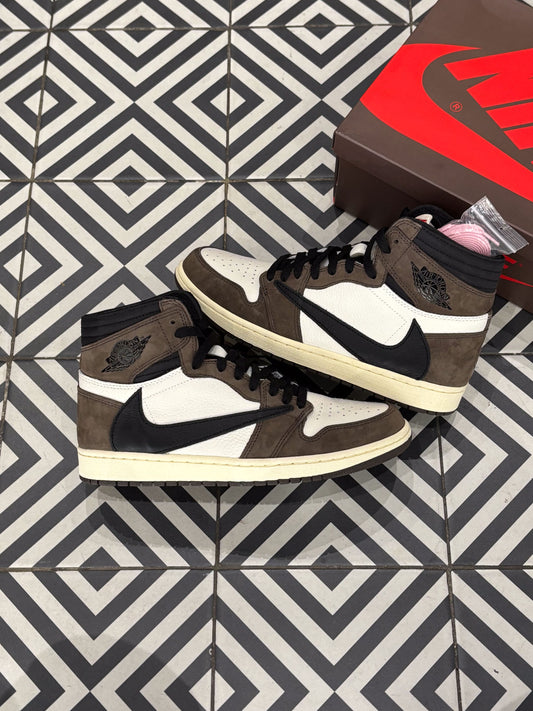 Jordan 1 High Travis Scott Mocha (Taille 42,5)