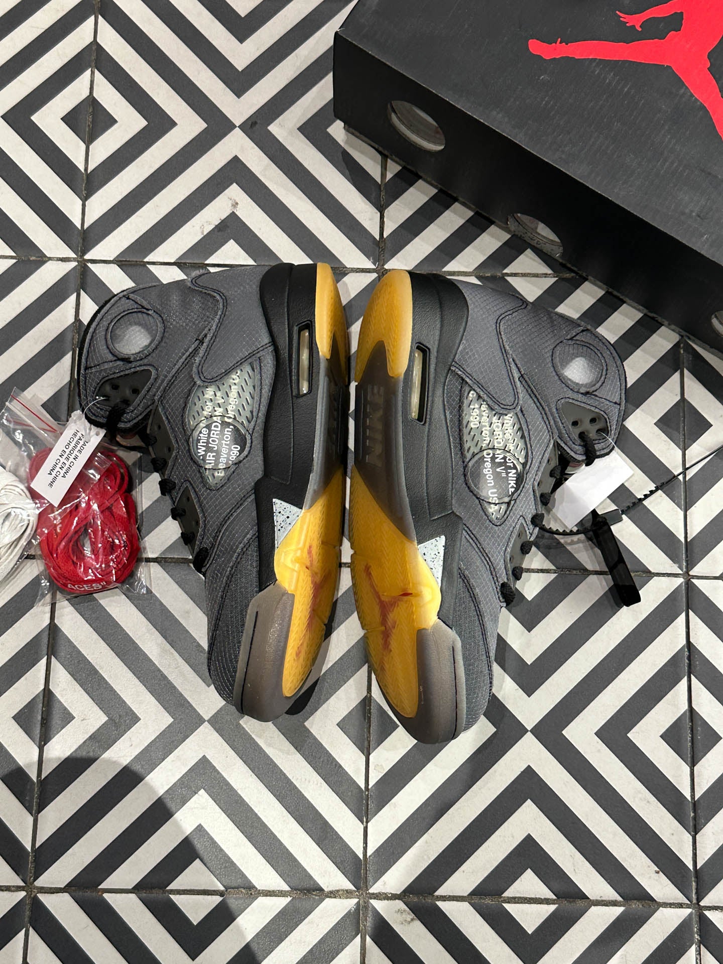 Jordan 5 Off-White Muslin (Taille 42)