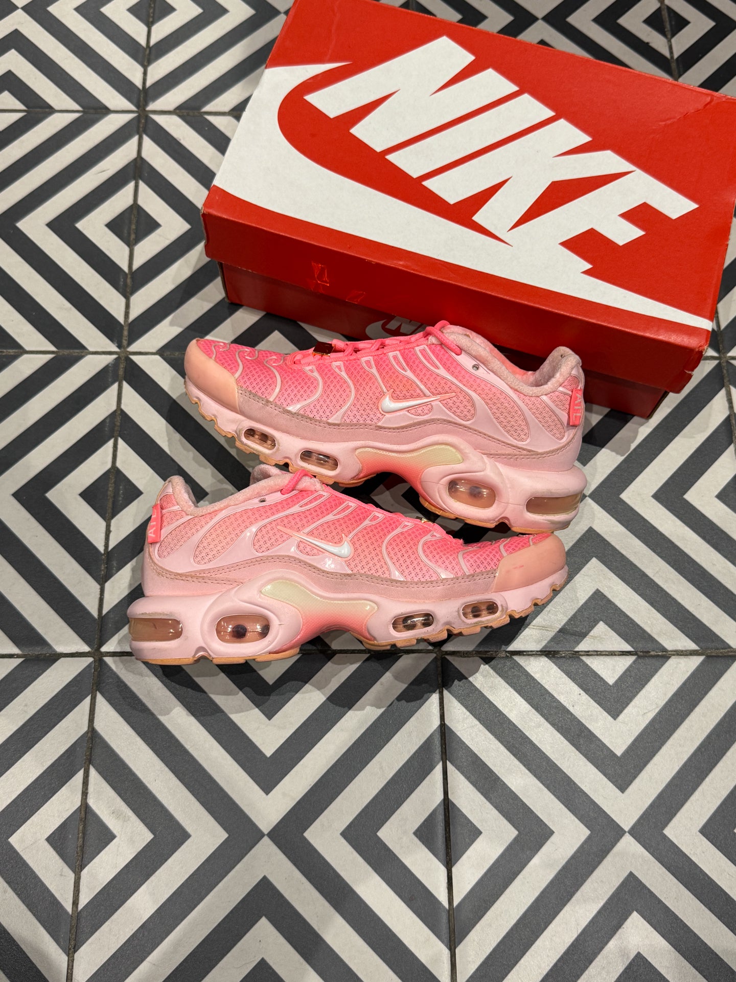 Air Max Plus (TN) Atlanta (Taille 35,5)