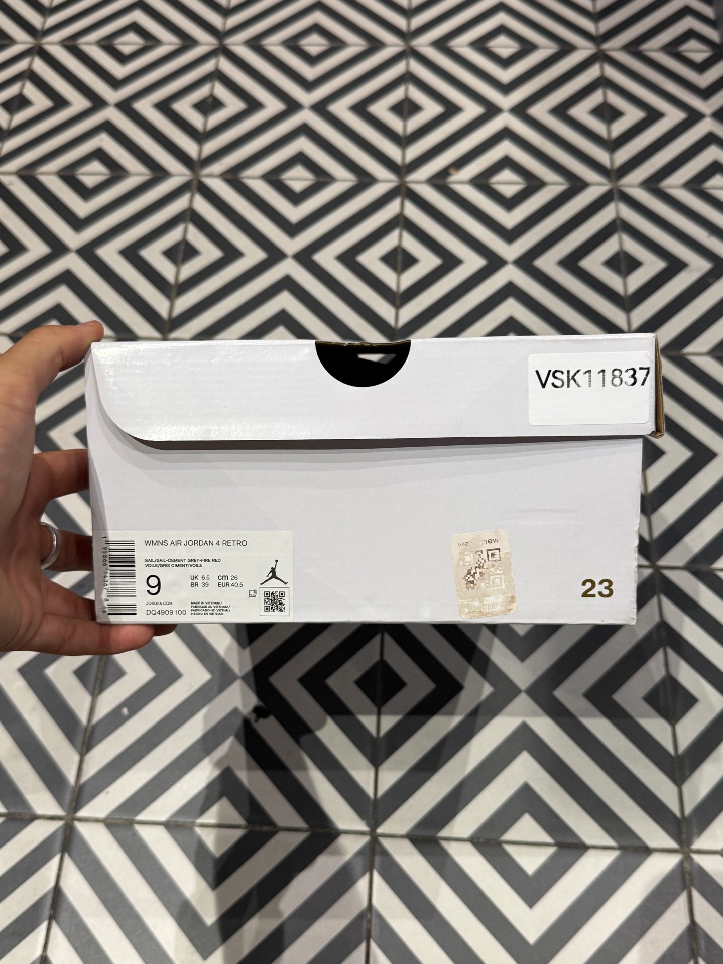 Jordan 4 Blank Canvas (Taille 40,5)