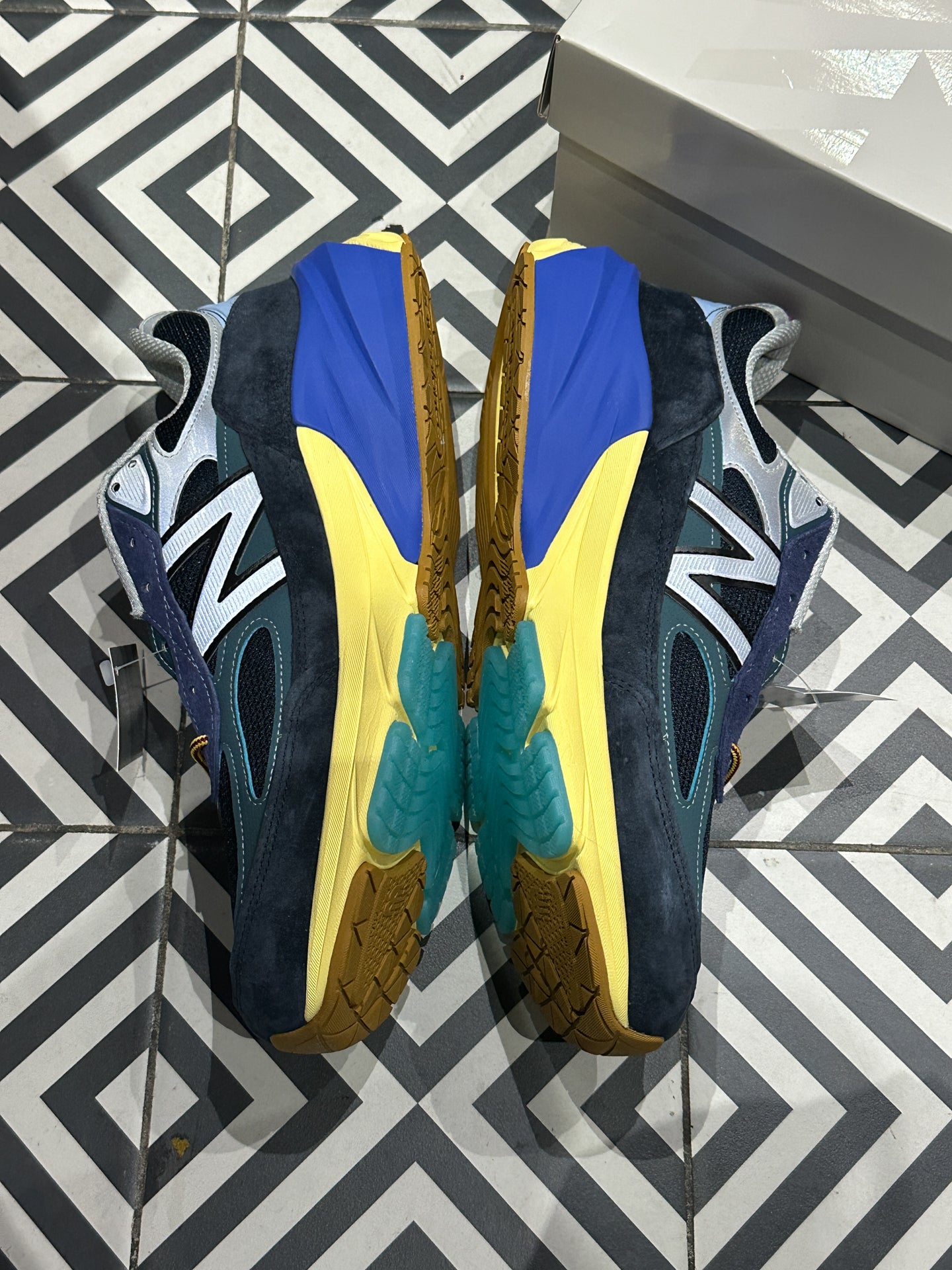 New Balance 990 Action Bronson (Taille 46,5)