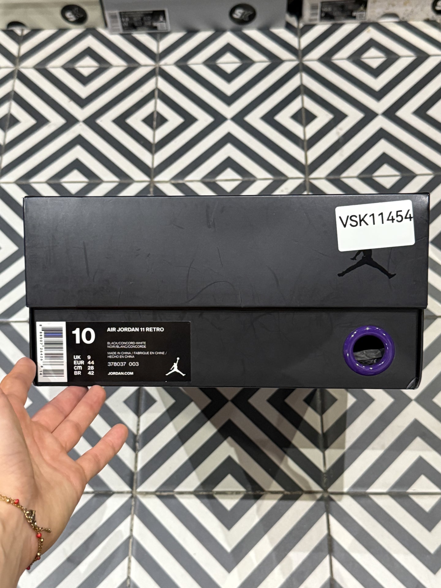 Jordan 11 SpaceJam (Taille 44)