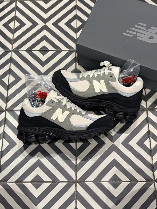 New Balance 2002R The Basement Grey (Taille 37)