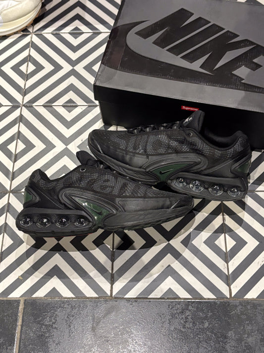 Air max DN Supreme Black (Taille 44)