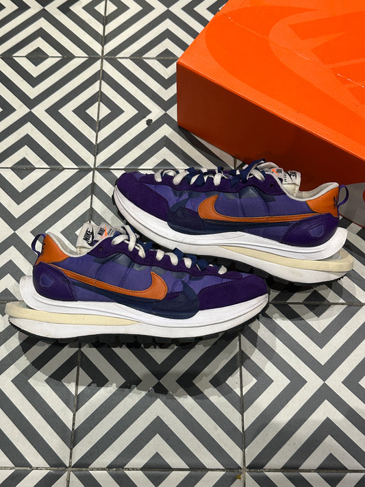 Sacai Vaporwaffle Dark Iris (42,5)