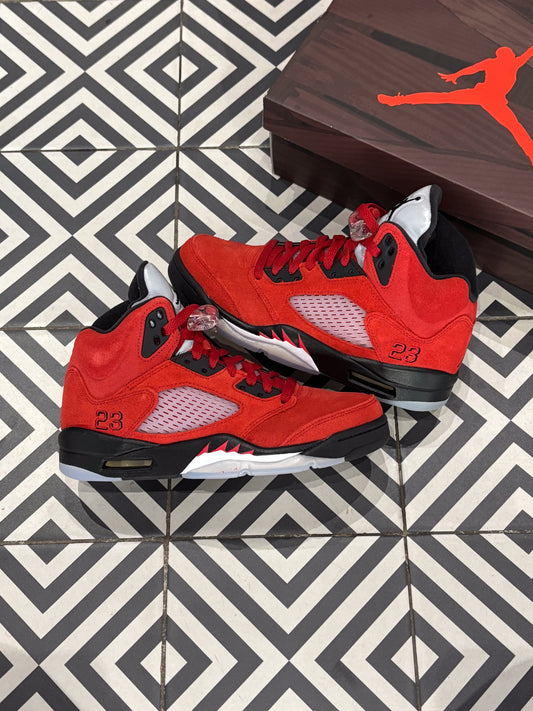 Jordan 5 Raging Bulls (Taille 40)