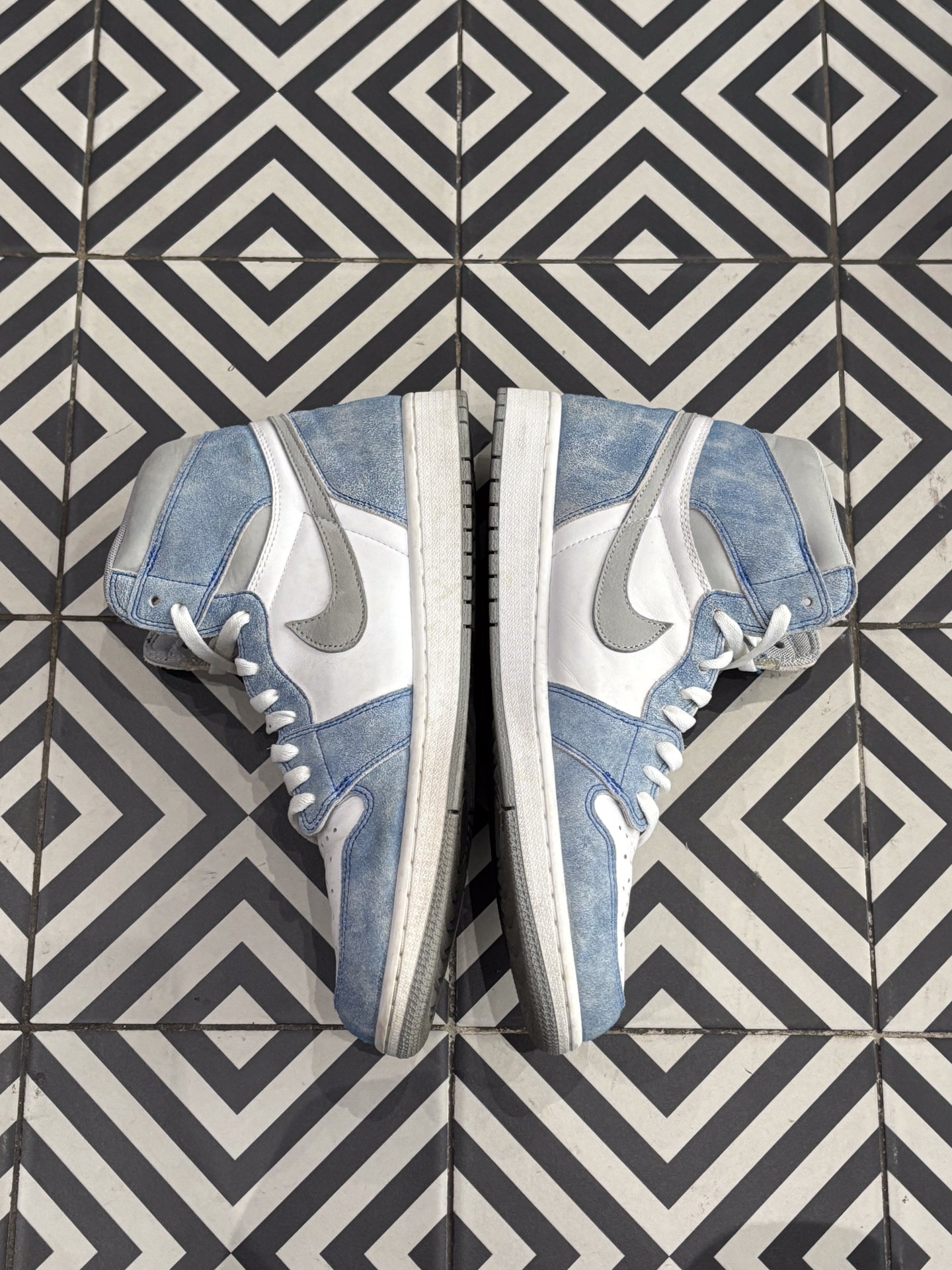Jordan 1 High Hyper Royal (Taille 47,5)