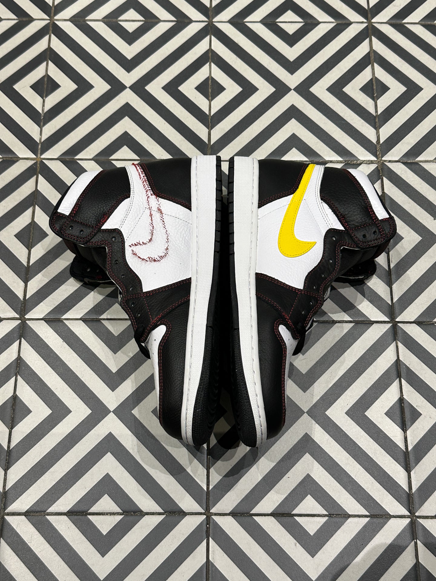 AIR JORDAN 1 HIGH Defiant (Taille 47,5)