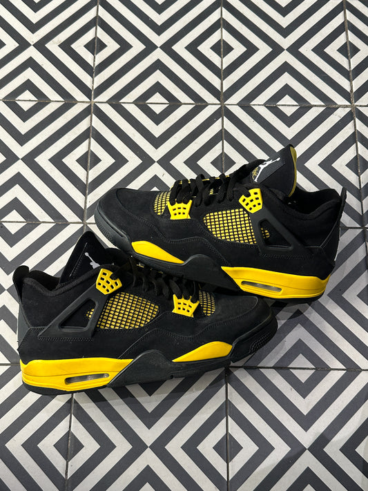 Jordan 4 Thunder (Taille 47,5)