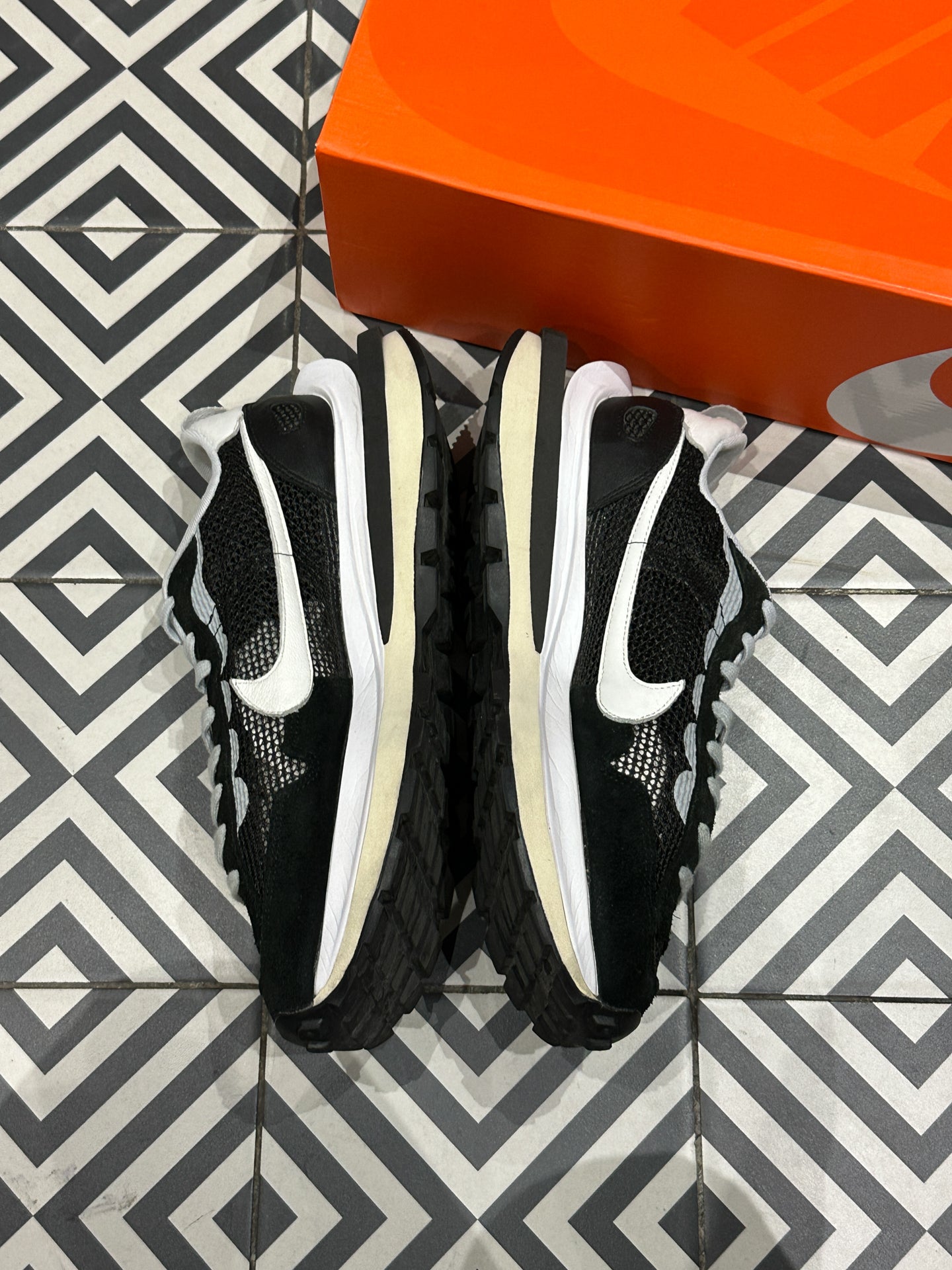 Sacai Vaporwaffle Black White (Taille 47,5)