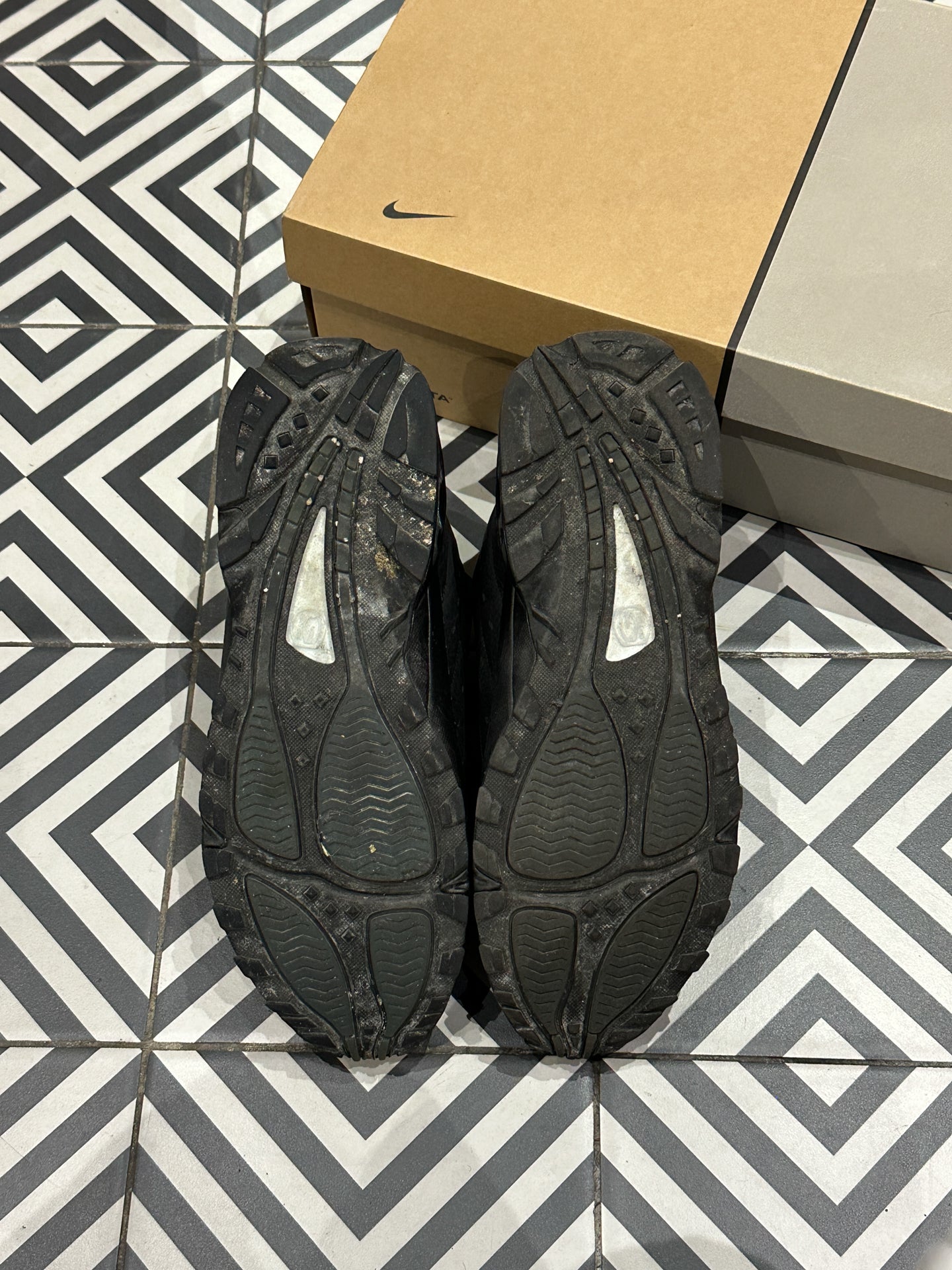 Nocta Hot Step Terra Black (Taille 45)