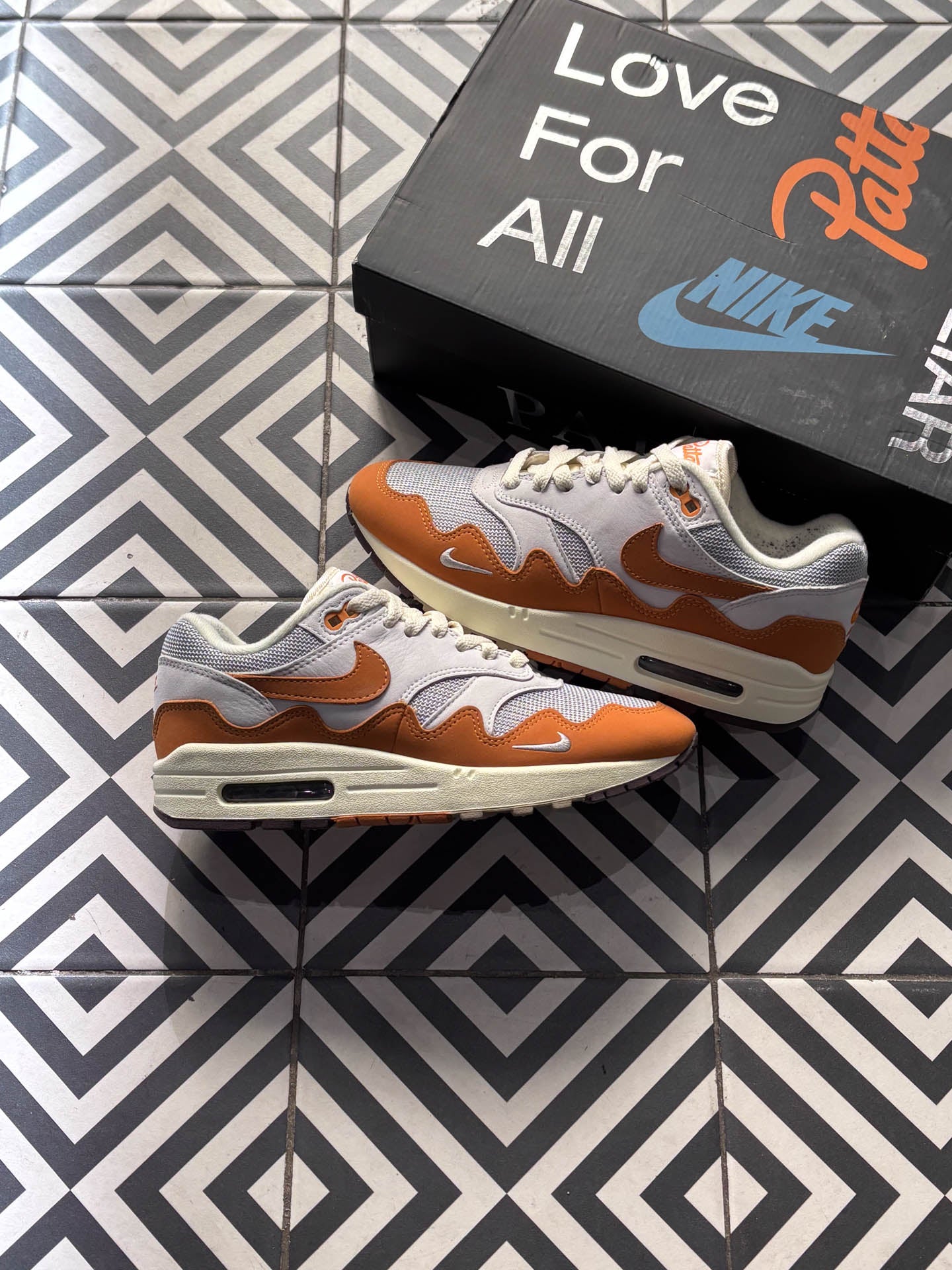Air Max 1 Patta Monarch (Taille 38,5)