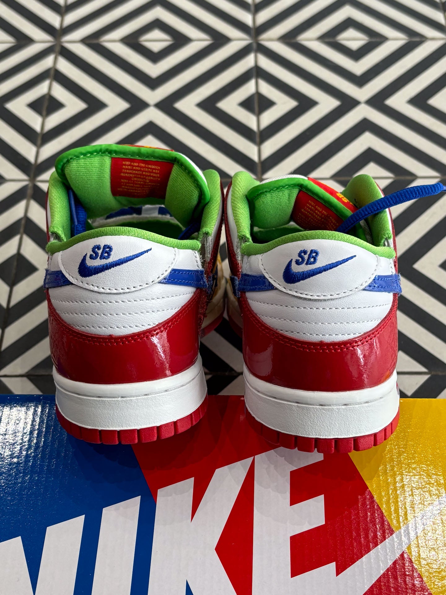 Dunk Low SB Ebay (Taille 43)