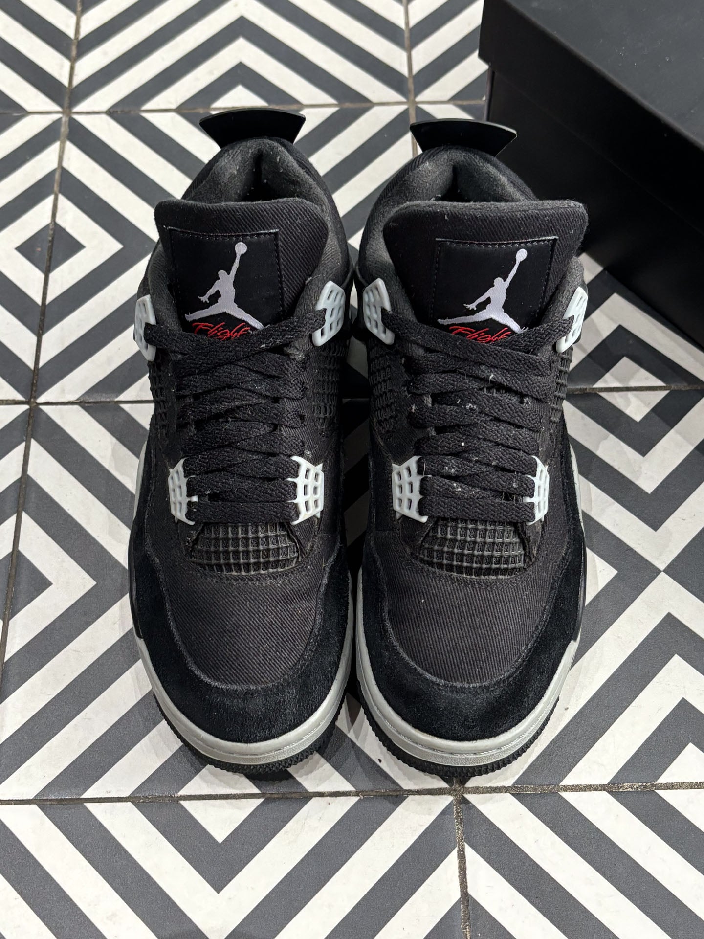 Jordan 4 Black Canvas (Taille 40)