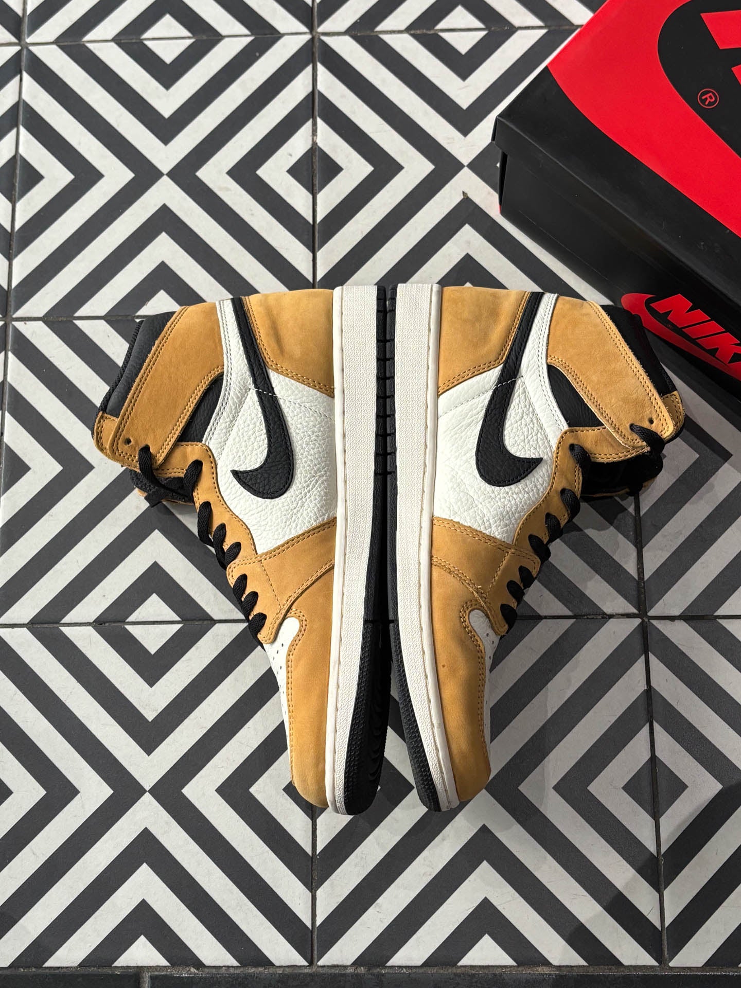 Jordan 1 High Rookie Of The Year (Taille 46)