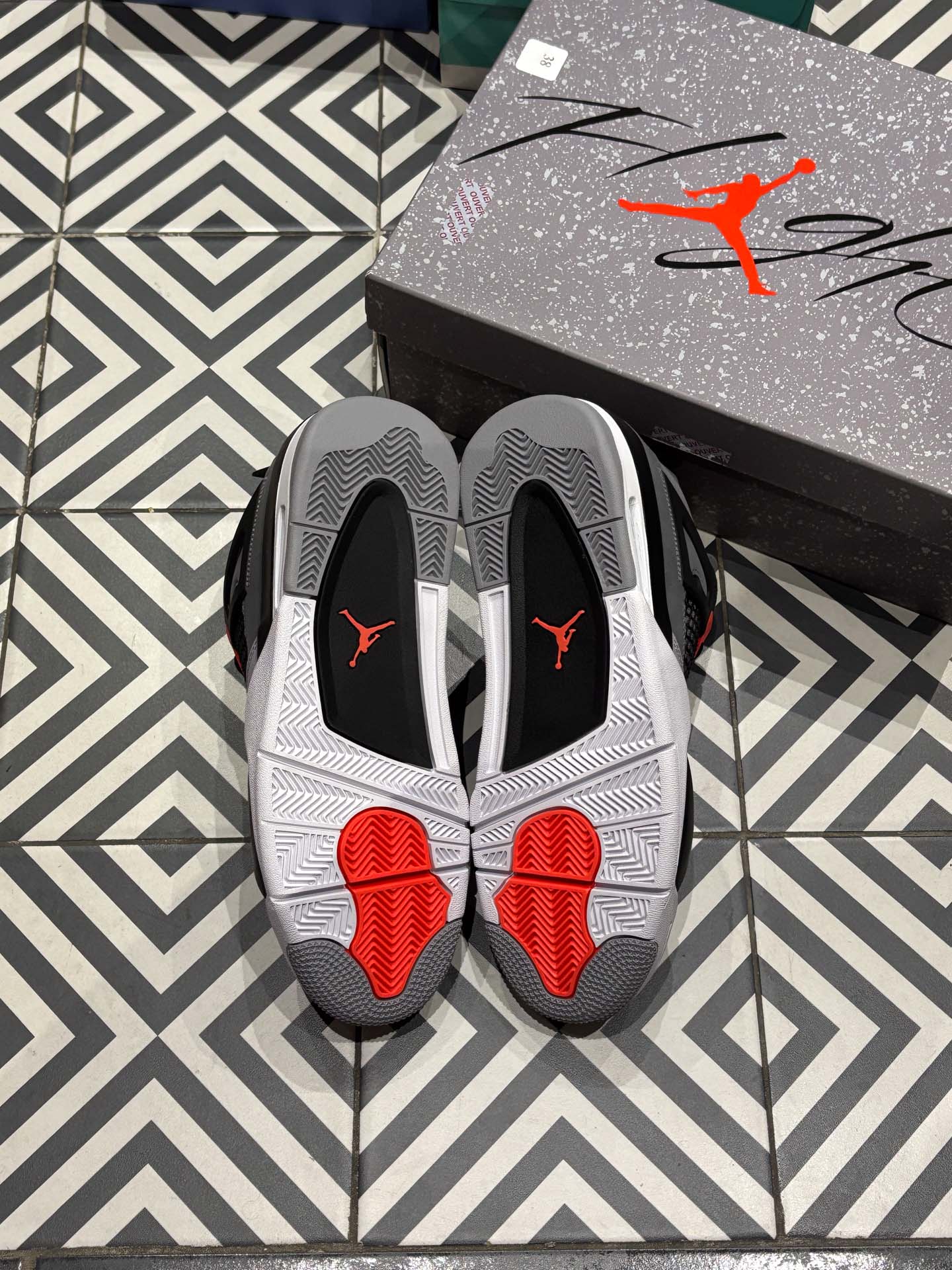 Jordan 4 Infrared (Taille 44,5)