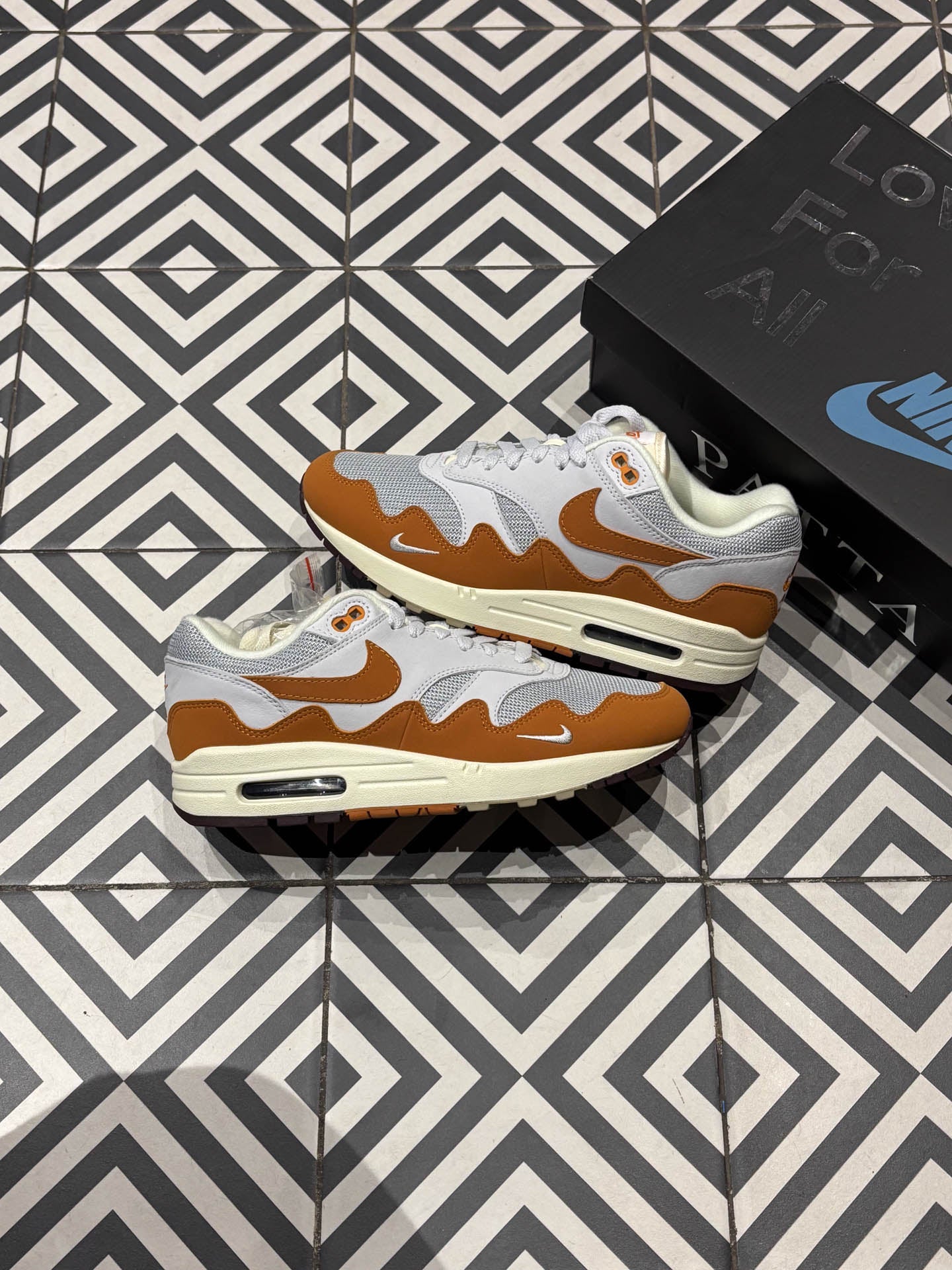 Air Max 1 Patta Monarch (Taille 40)