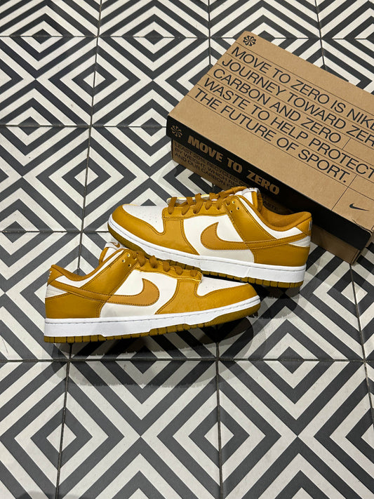 Dunk Low Next Nature Phantom (Taille 42,5)