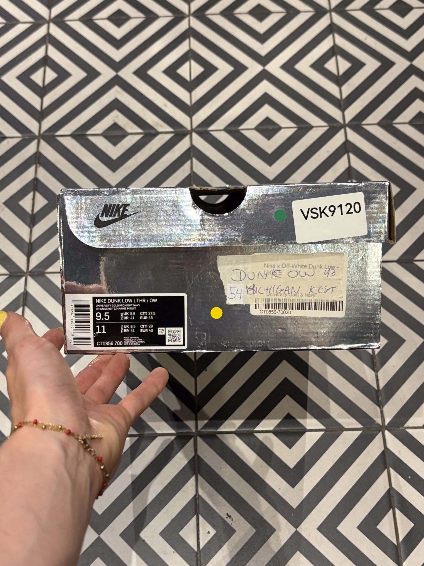 Dunk Low off-White Michigan (Taille 43)
