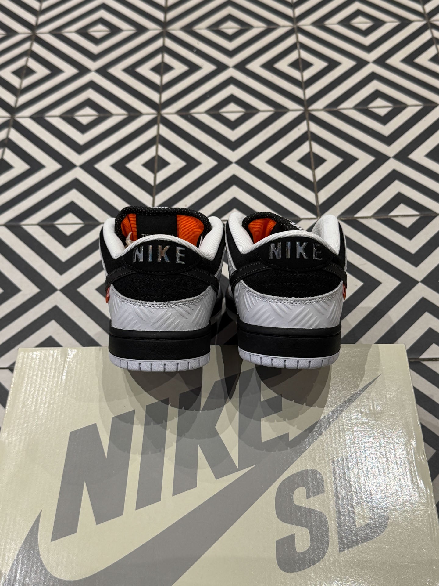 Dunk SB Tightbooth (Taille 42)