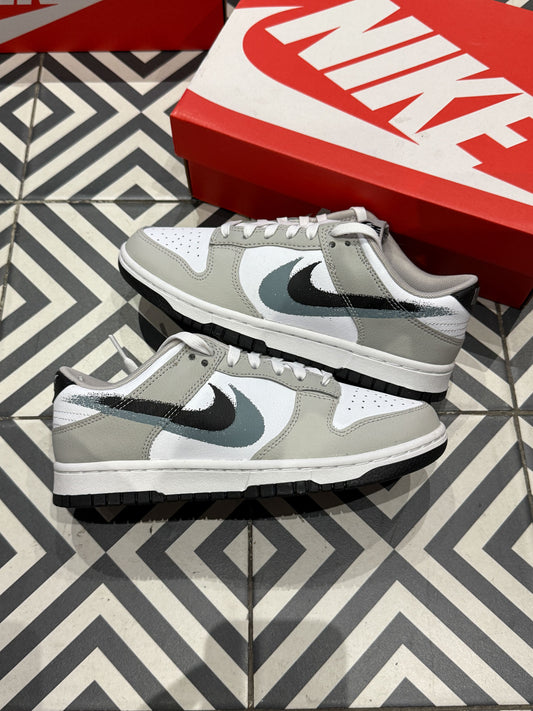 Dunk low Stencil (Taille 38,5)