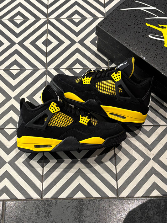 Jordan 4 Thunder (Taille 43)