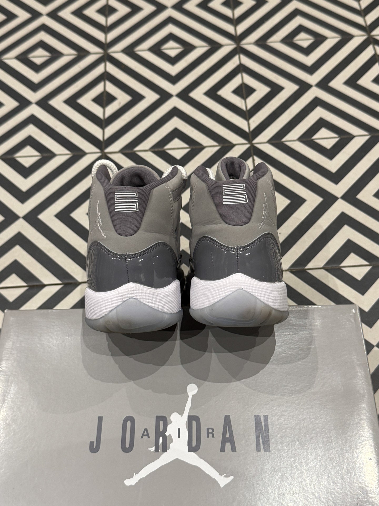 Jordan 11 Cool Grey (Taille 38)