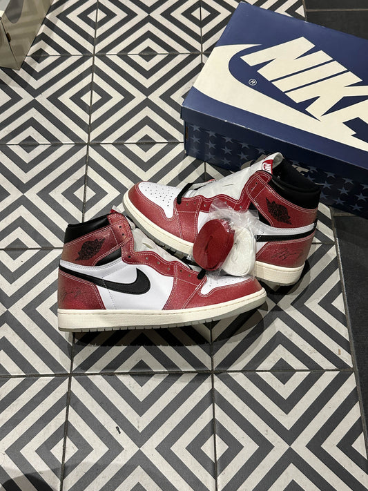 Jordan 1 High Trophy Room (Taille 44)
