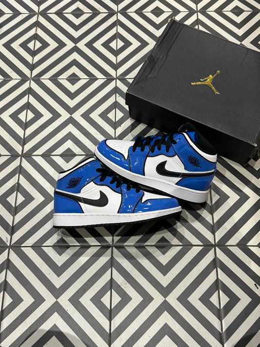 Jordan 1 Mid GS (Taille 36)