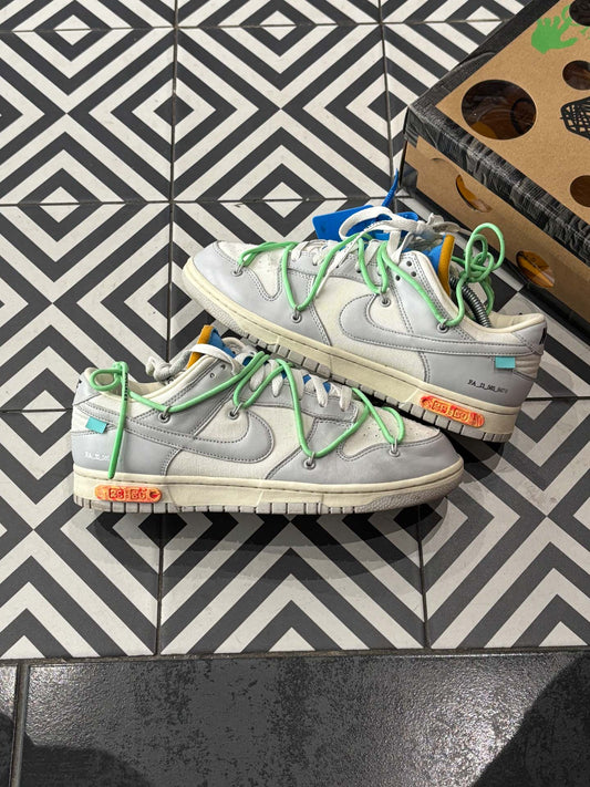 Dunk Off-White lot 26/50 (Taille 42,5)