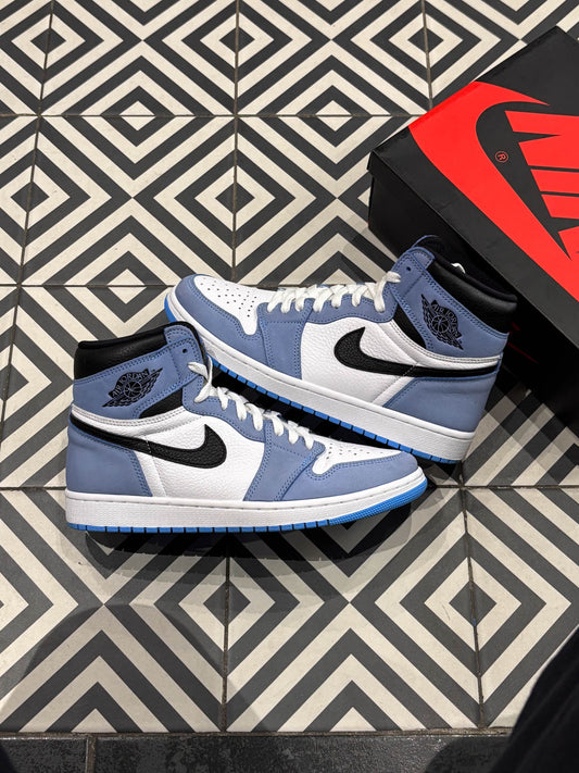 Jordan 1 High University Blue (Taille 43)