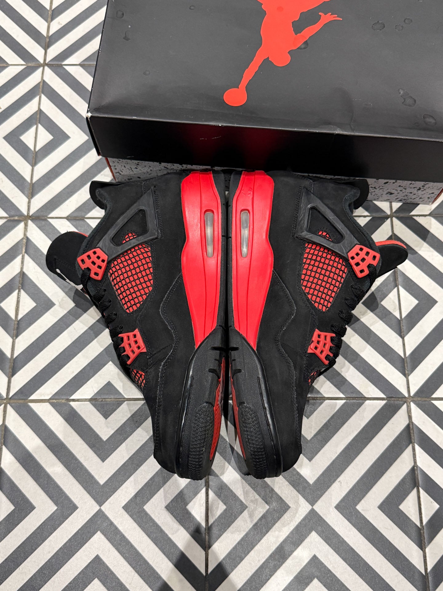 Jordan 4 Red Thunder (Taille 45)