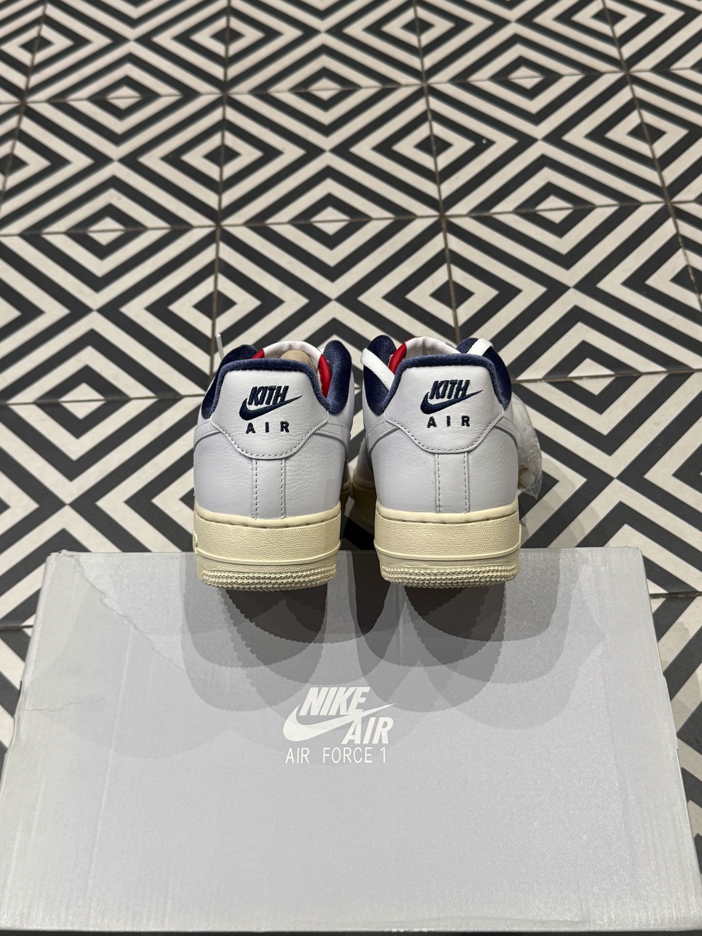 Air Force 1 Kith Paris (Taille 41/45)