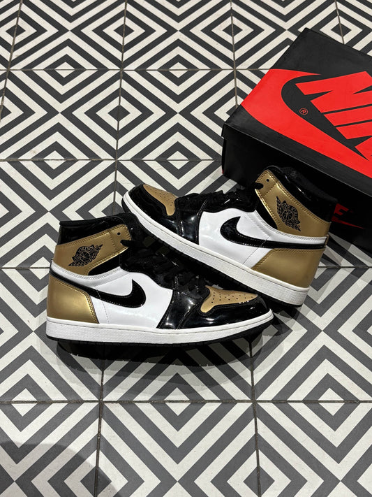 Jordan 1 High Gold Toe (Taille 44,5)