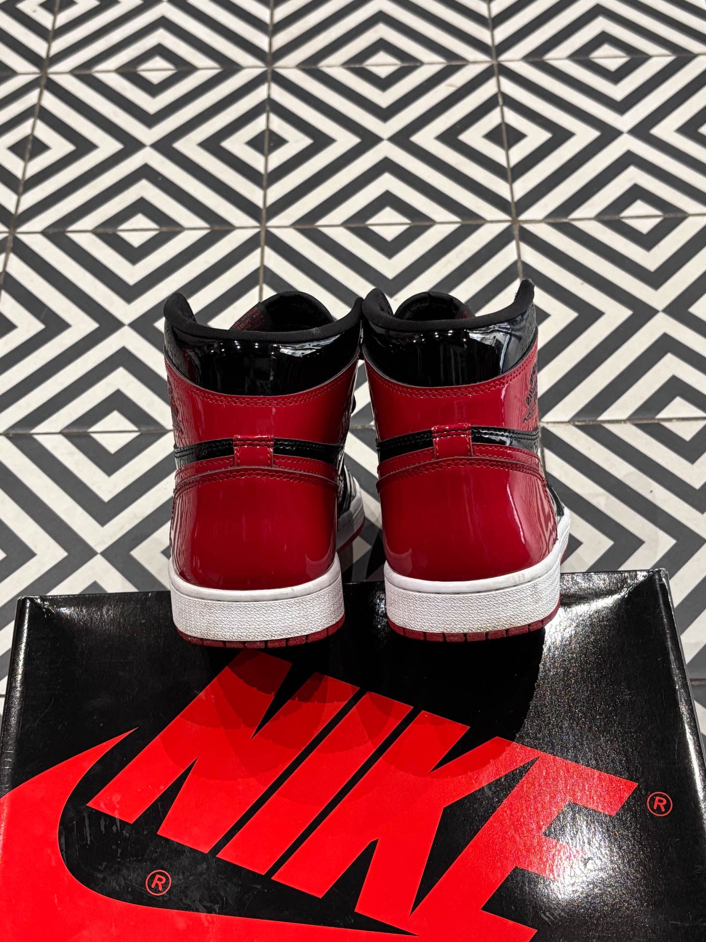 Jordan 1 Patent Bred (Taille 44)