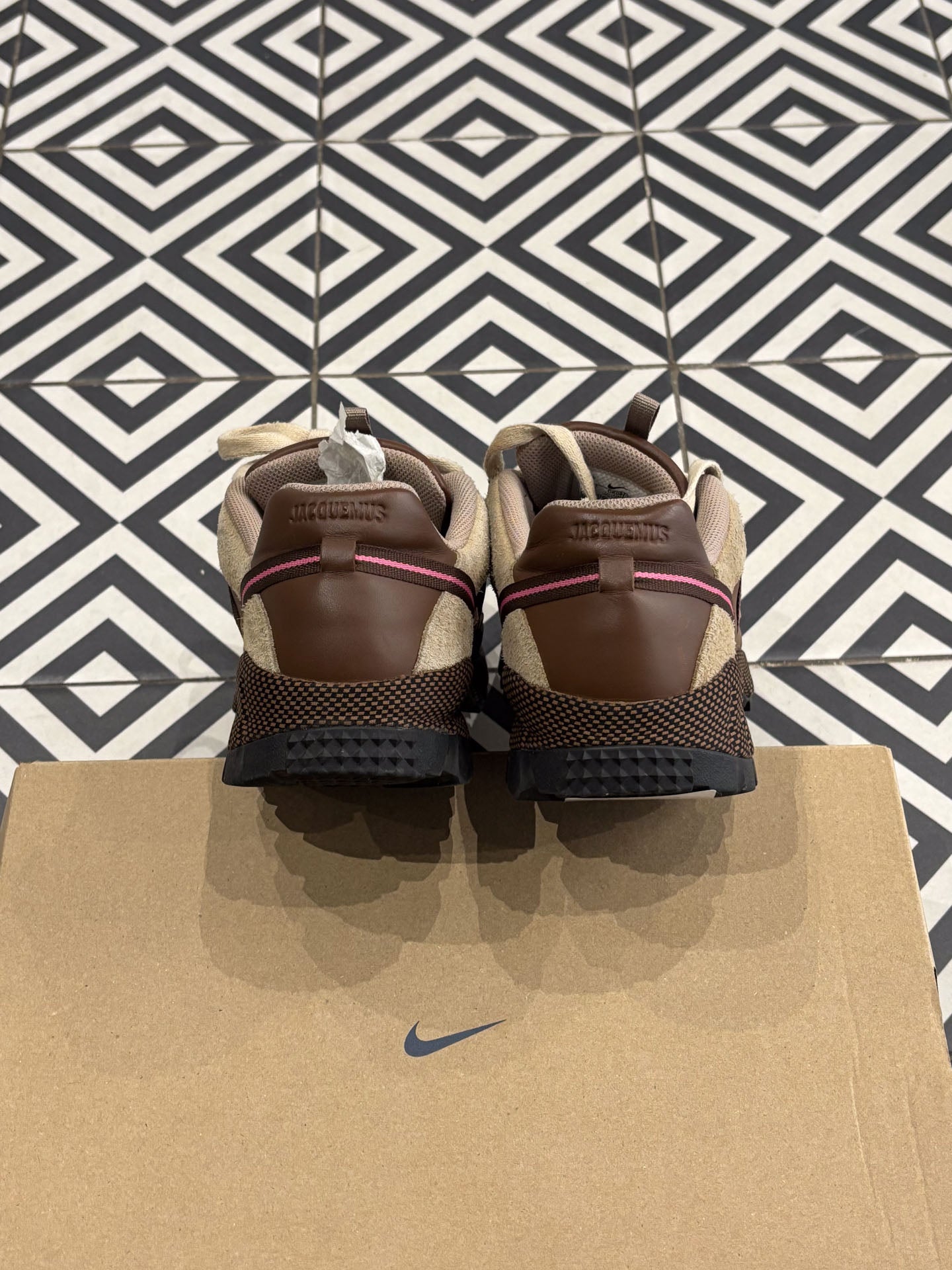 Jacquemus Air Humara Brown (Taille 43)