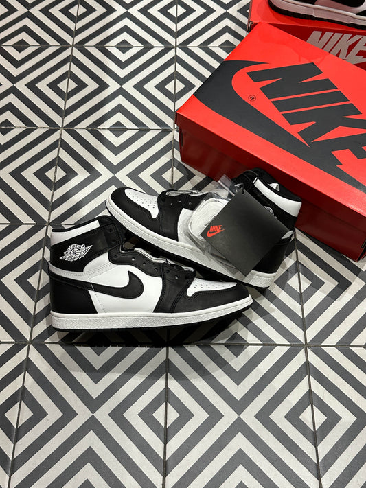 Jordan 1 High Black White (Taille 42)