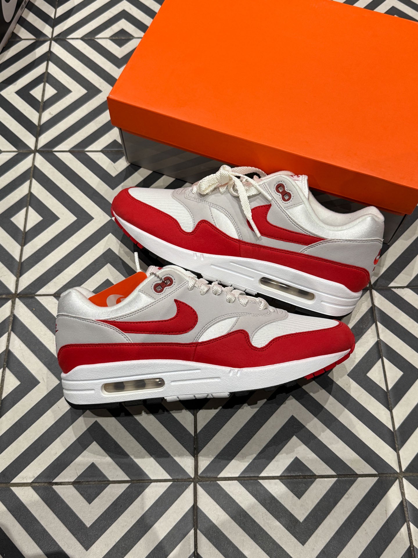 Air Max 1 Anniversary Red (Taille 42,5)