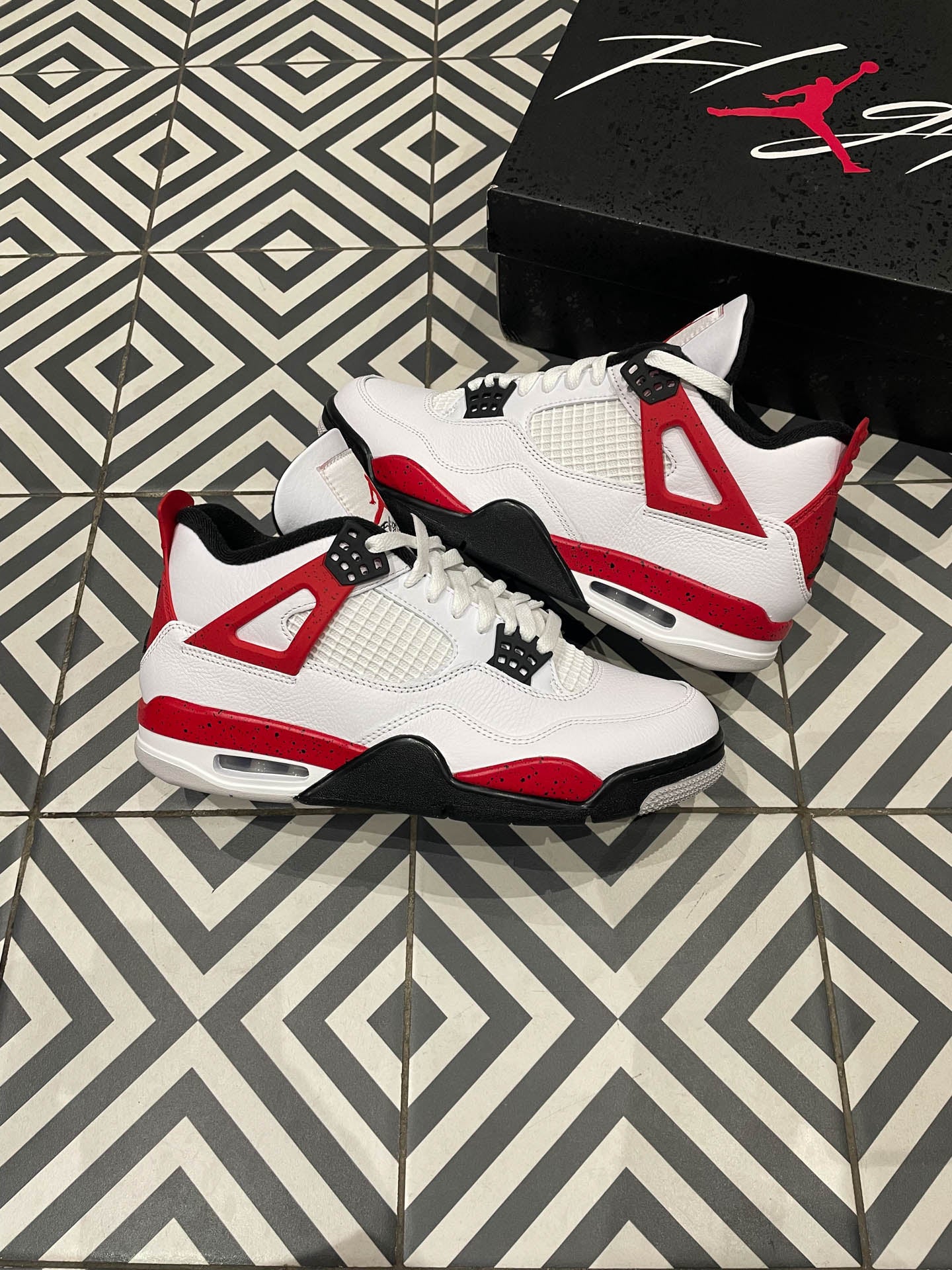 Jordan 4 Red Cement (Taille 42)