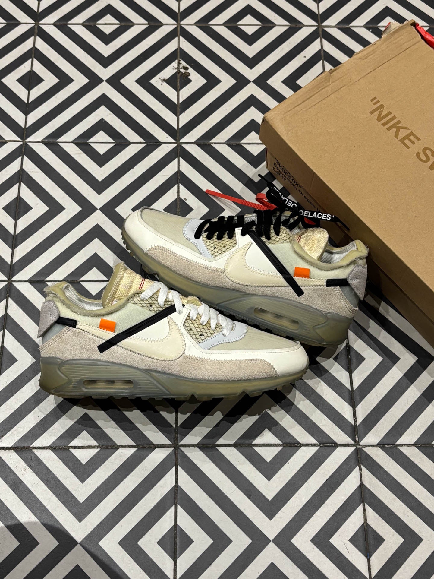 Air Max 90 Off-White The Ten (Taille 42,5)