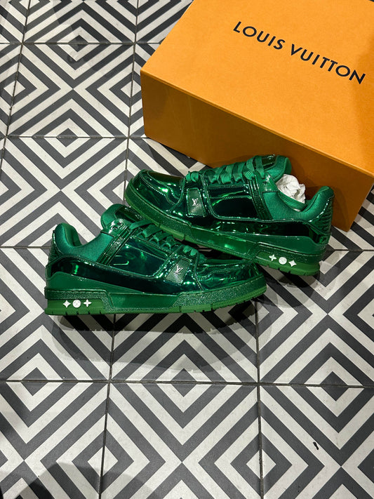 Louis Vuitton Trainer Patent Green (Taille 43)