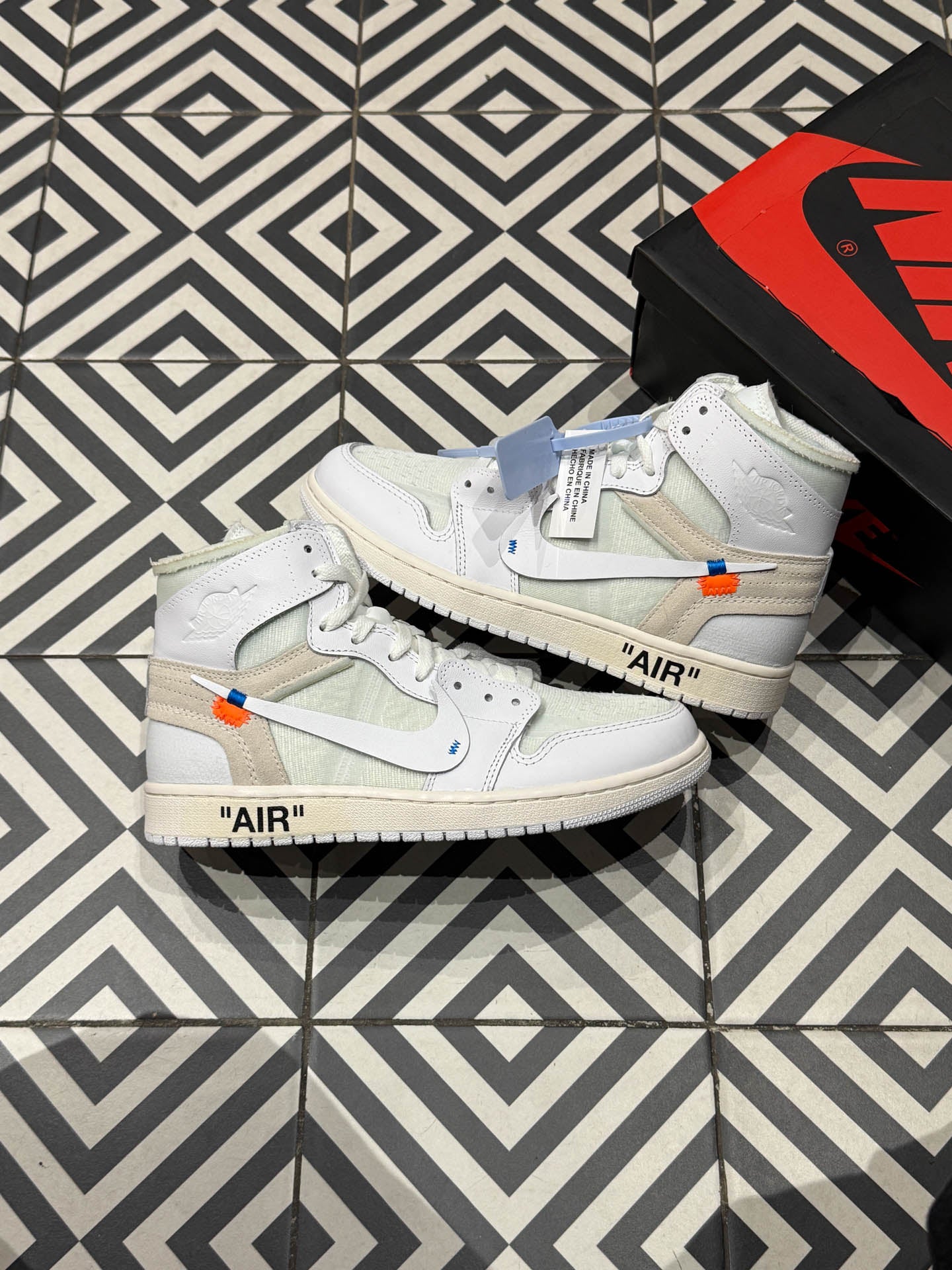 Jordan 1 High Off-White NRG (Taille 42)