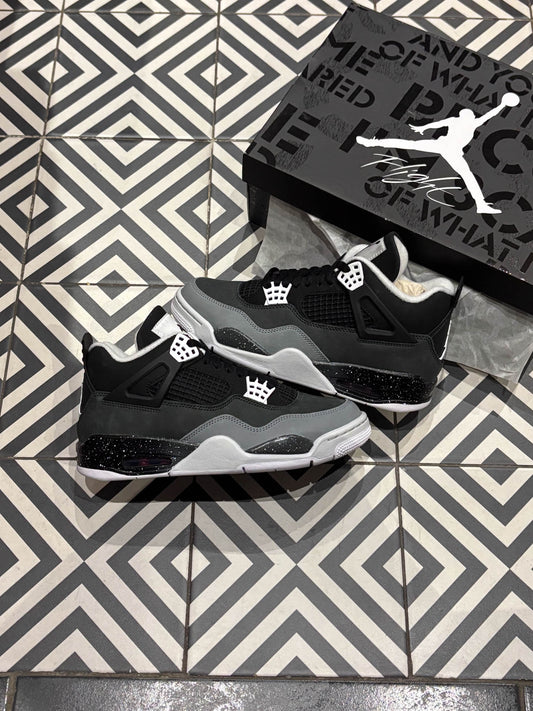 Jordan 4 Fear (Taille 40,5)