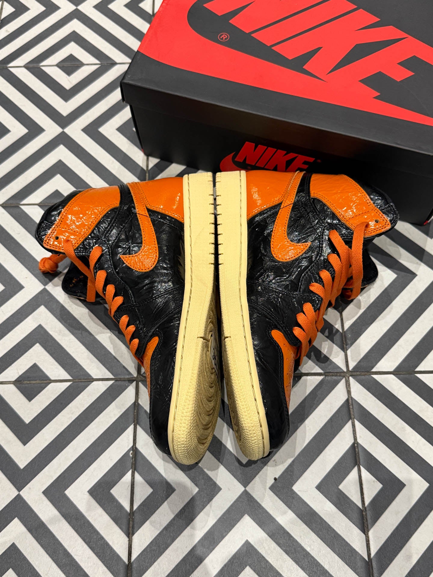 Jordan 1 High Shattered Backboard 3.0 (Taille 42,5)