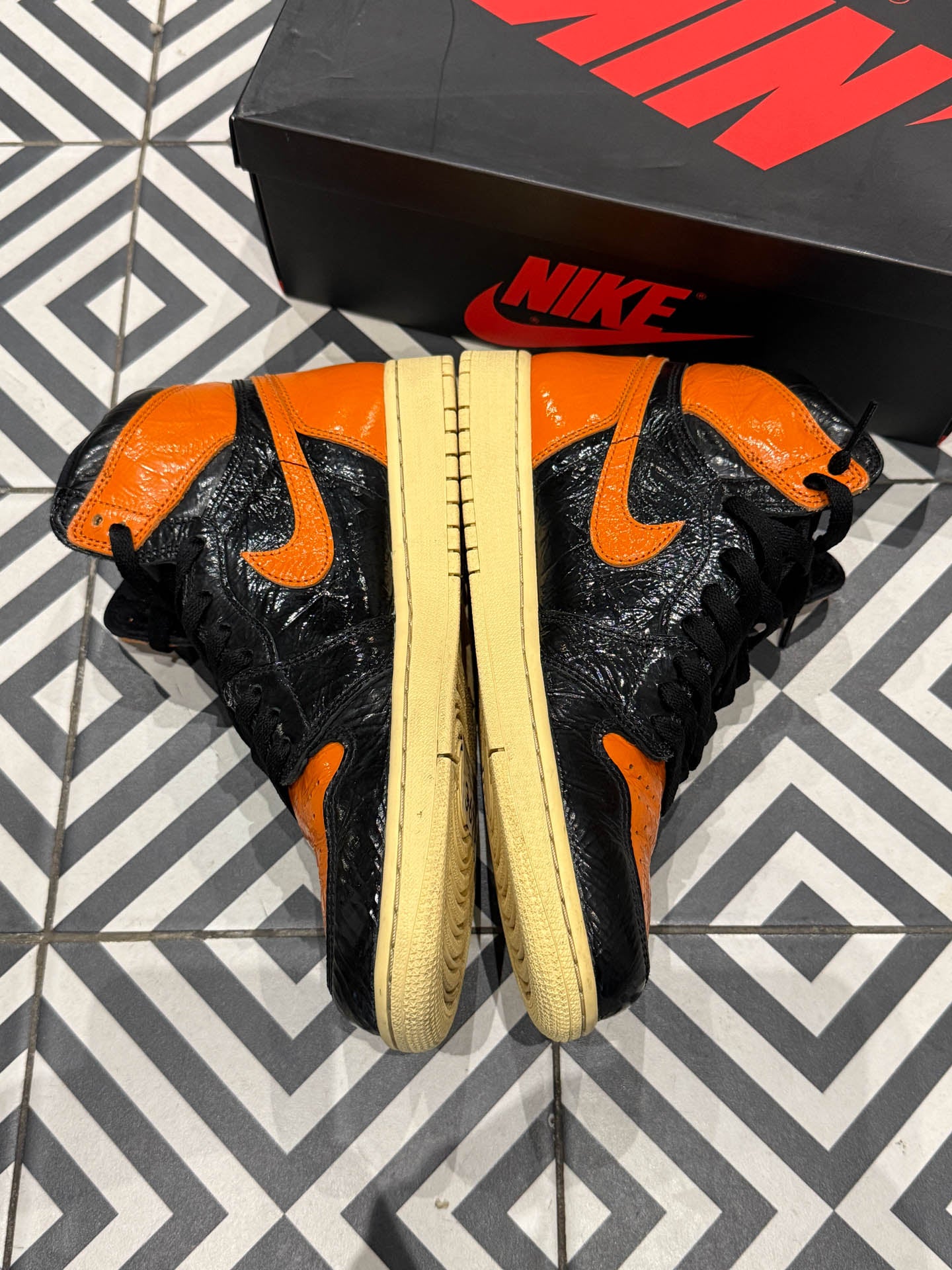 Jordan 1 High Shattered Backboard 3.0 (Taille 42,5)