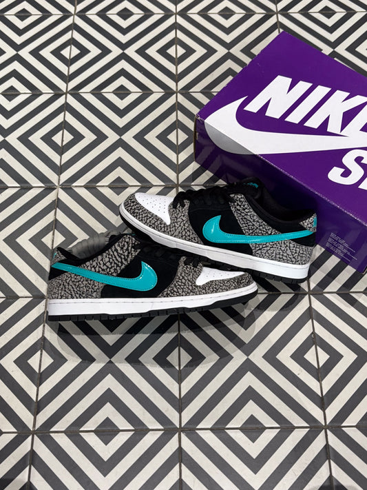 Dunk SB Atmos (Taille 44,5)