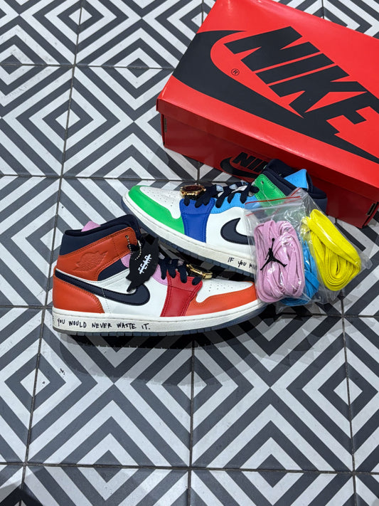 Jordan 1 Mid Melody Ehsani (Taille 40,5)