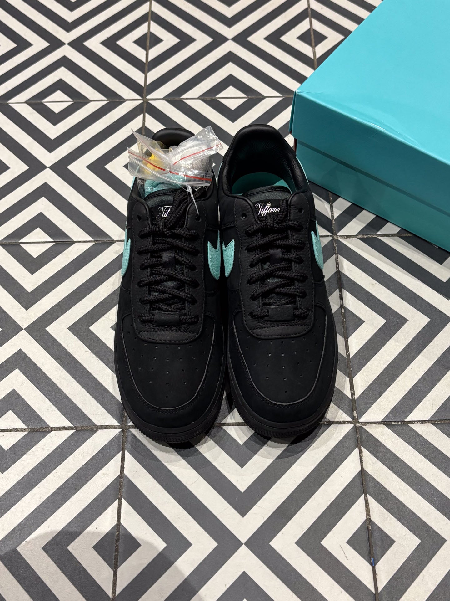 Air Force 1 Tiffany (Taille 40)